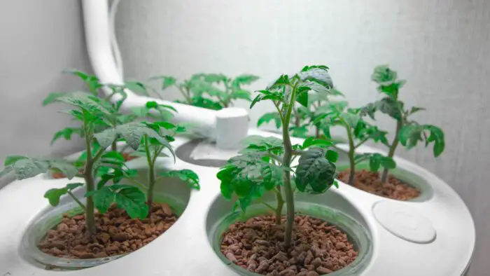 how to heat up grow tent
