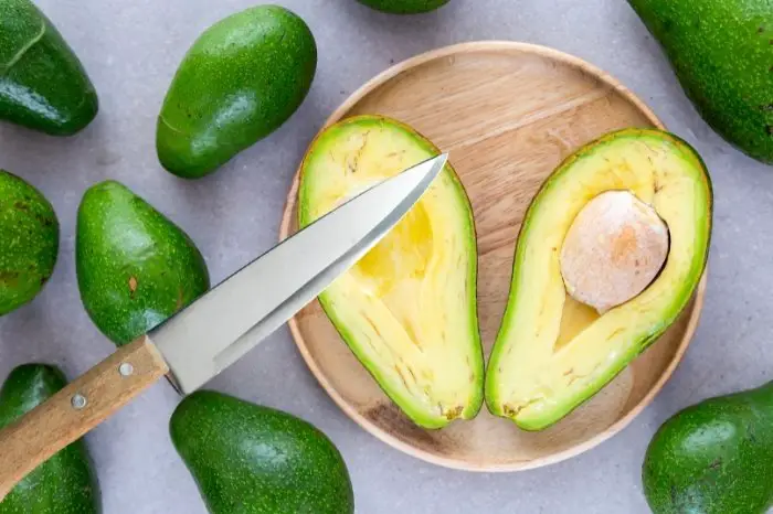 How Do You Remove White Mold From Avocado